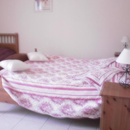 Chambres D'Hotes Du Lac Anzy-le-Duc Habitación foto
